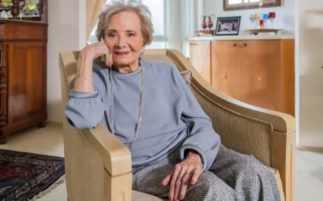 Morre Glória Menezes, estrela da TV e do teatro, aos 91 anos