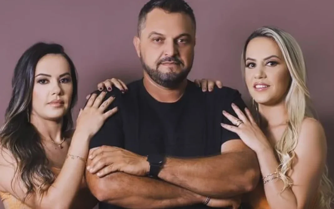 Rainha de rodeio forma trisal com irmã gêmea e agricultor