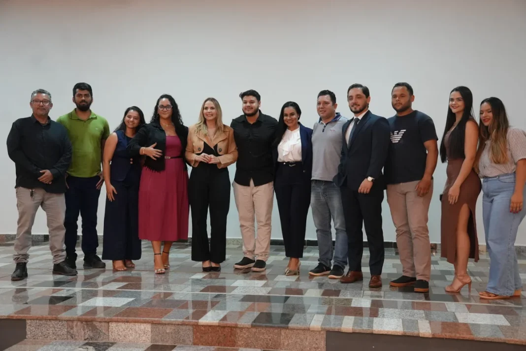 Acadêmicos da FASA participam de palestras da OAB