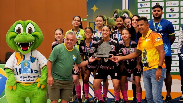 Alunas de Chupinguaia conquistam prata nos JEBs