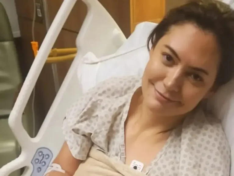 Com enxaqueca, Michelle é internada sem previsão de alta