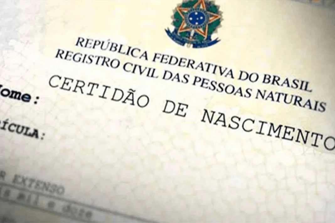 Homem tenta mudar sobrenome “Flor”, mas Justiça nega