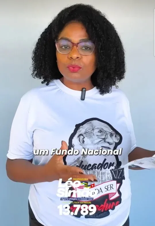 Léo Simão intensifica campanha e reforça apoio à educação