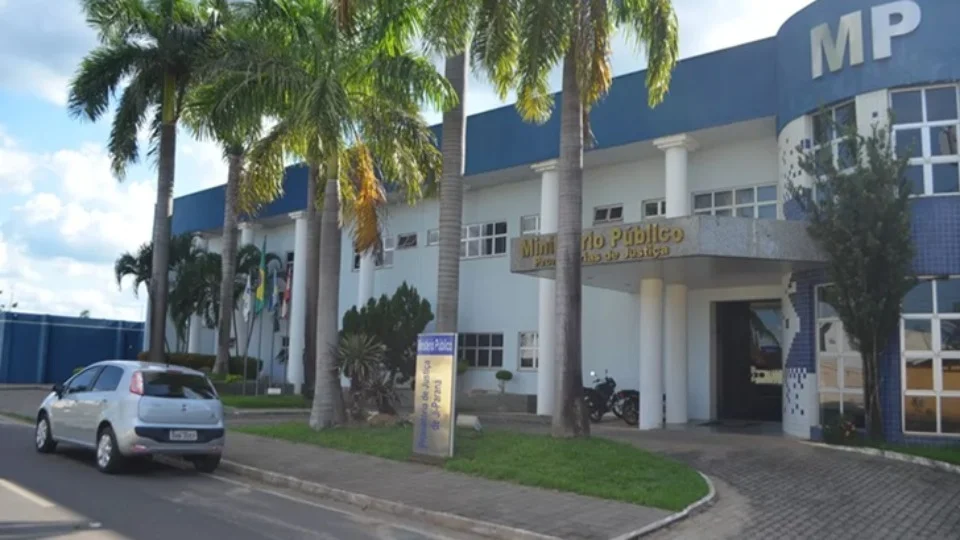 Servidora fantasma é investigada em RO