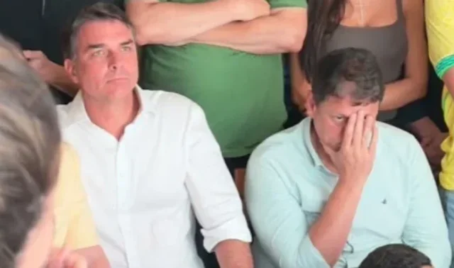 Flávio Bolsonaro pode fugir para os EUA