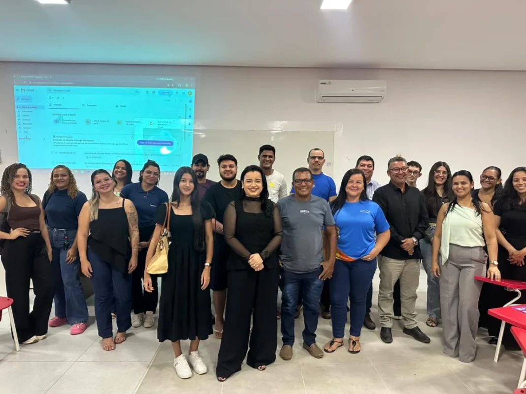 FASA homenageia professores pelo seu dia