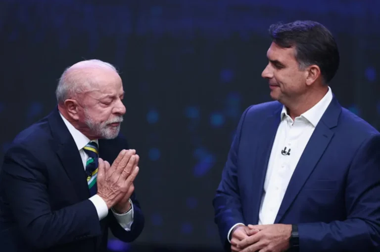 Lula avisa Flávio: “você vai perder e seus inquéritos vão andar”